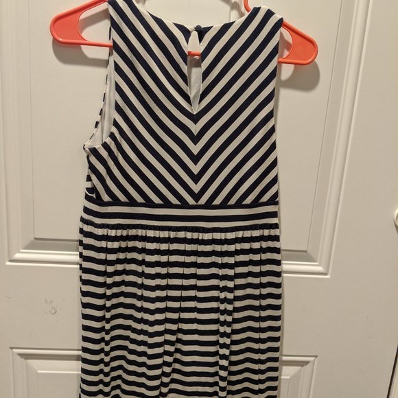 Navy and white summer dress - Picture 4 of 5